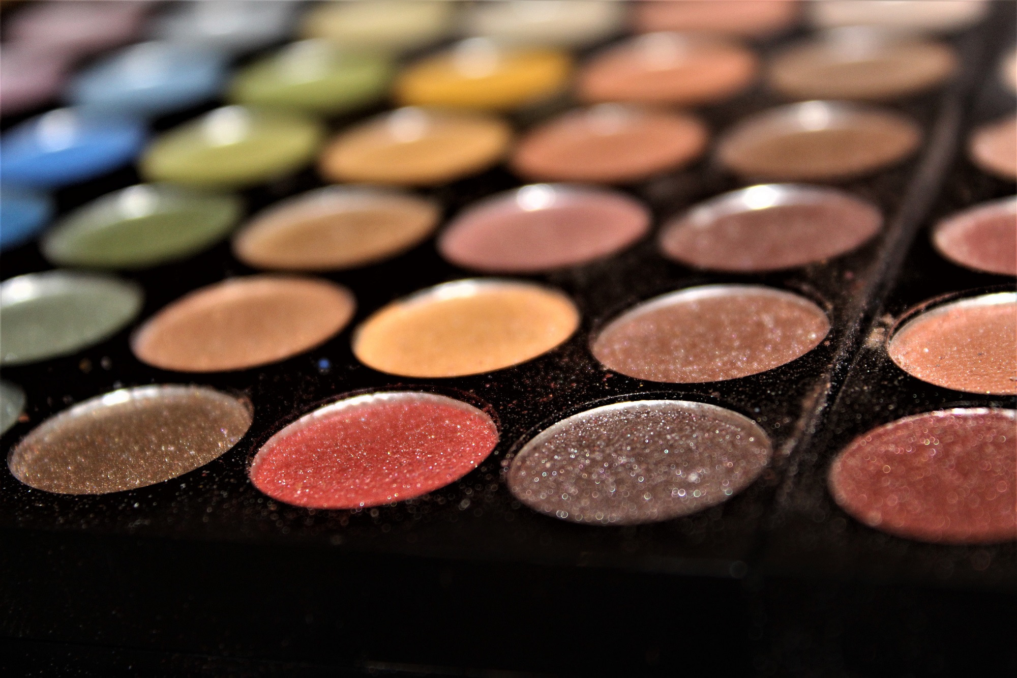 make-up artist
